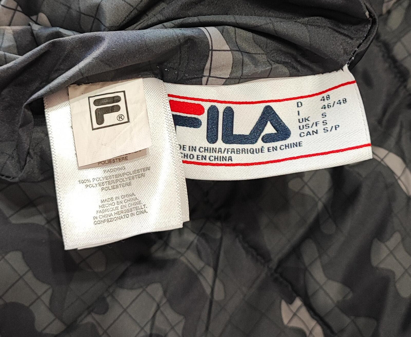 Vintage Fila Reversible Padded Gilet Vest Black Grey Camo Men Size Medium