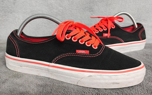 Vintage Vans Classic Plain Black Canvas Skate Trainers Shoes Men Size UK 6.5