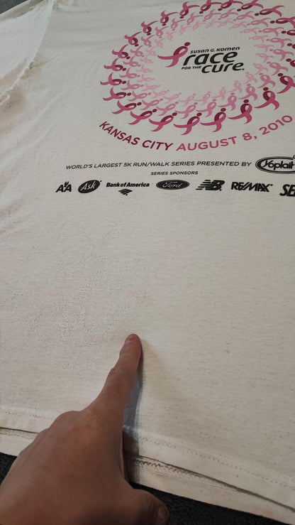 Vintage 2010 Race Cure Graphic T-Shirt White Retro Y2K Men's Size Large L