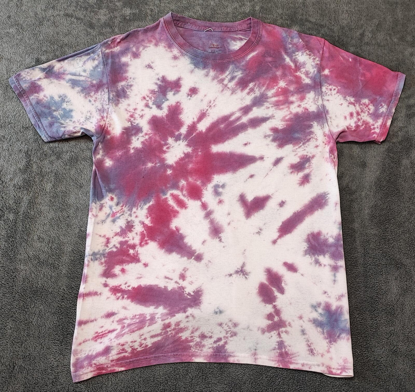 Vintage Hanes Tie Dye Graphic T-Shirt White Purple Retro 90s Men's Size Medium