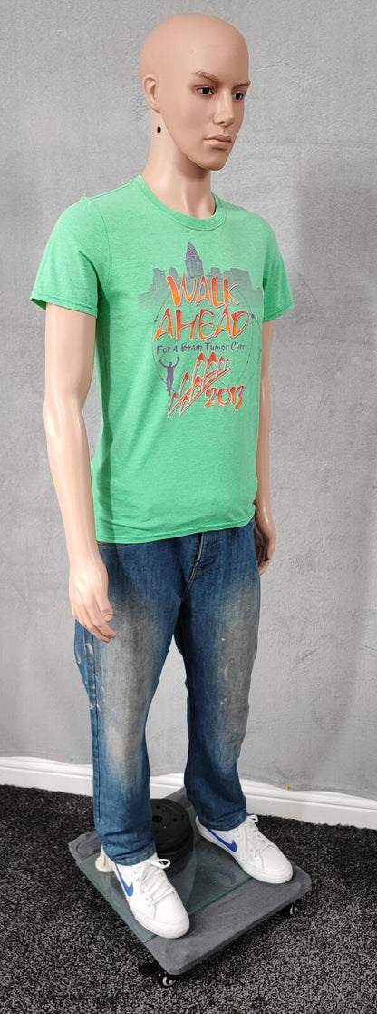 Vintage 2013 Charity Walk Green Graphic T-Shirt Retro Y2K Men's Size Small S