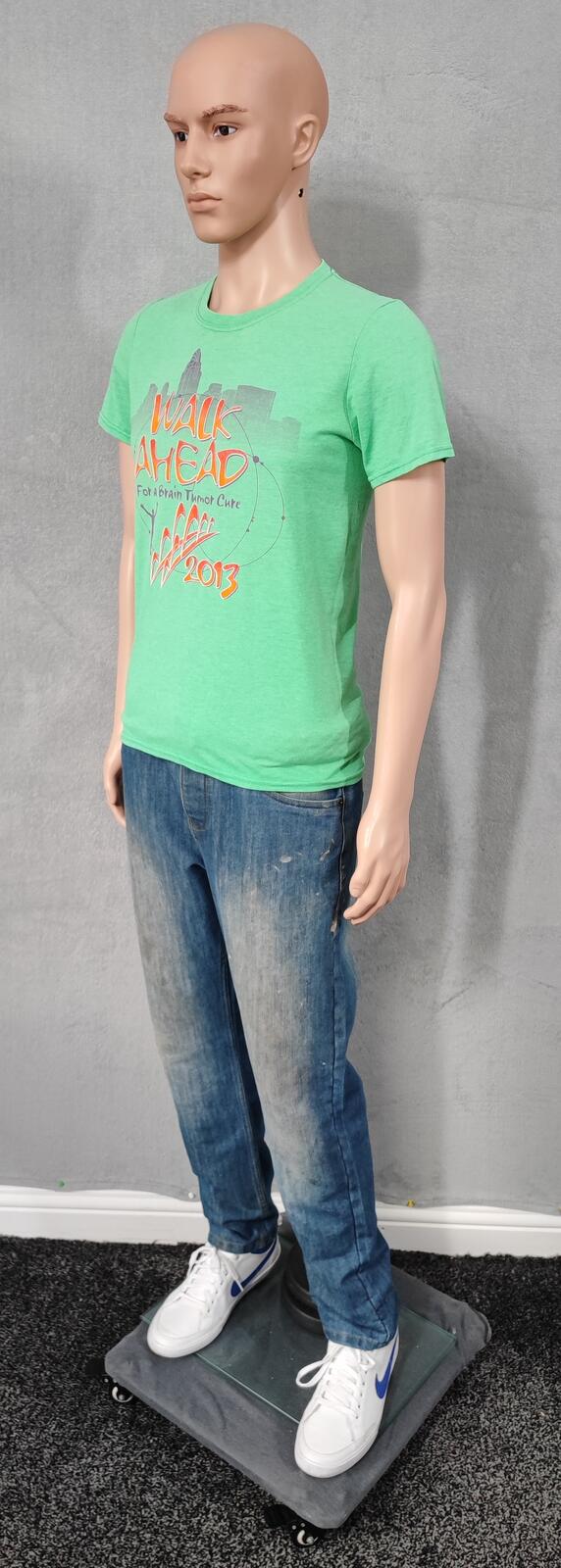 Vintage 2013 Charity Walk Green Graphic T-Shirt Retro Y2K Men's Size Small S