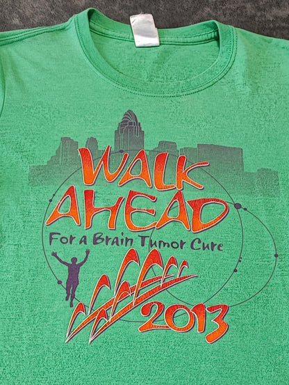 Vintage 2013 Charity Walk Green Graphic T-Shirt Retro Y2K Men's Size Small S