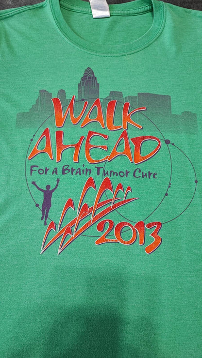 Vintage 2013 Charity Walk Green Graphic T-Shirt Retro Y2K Men's Size Small S
