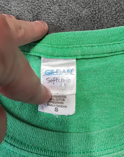 Vintage 2013 Charity Walk Green Graphic T-Shirt Retro Y2K Men's Size Small S