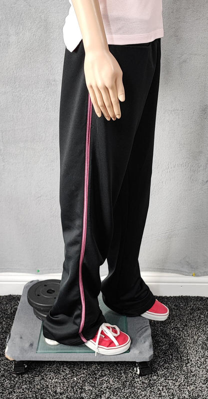 Vintage Nike Plain Black Logo Tracksuit Bottoms Joggers Women XXL