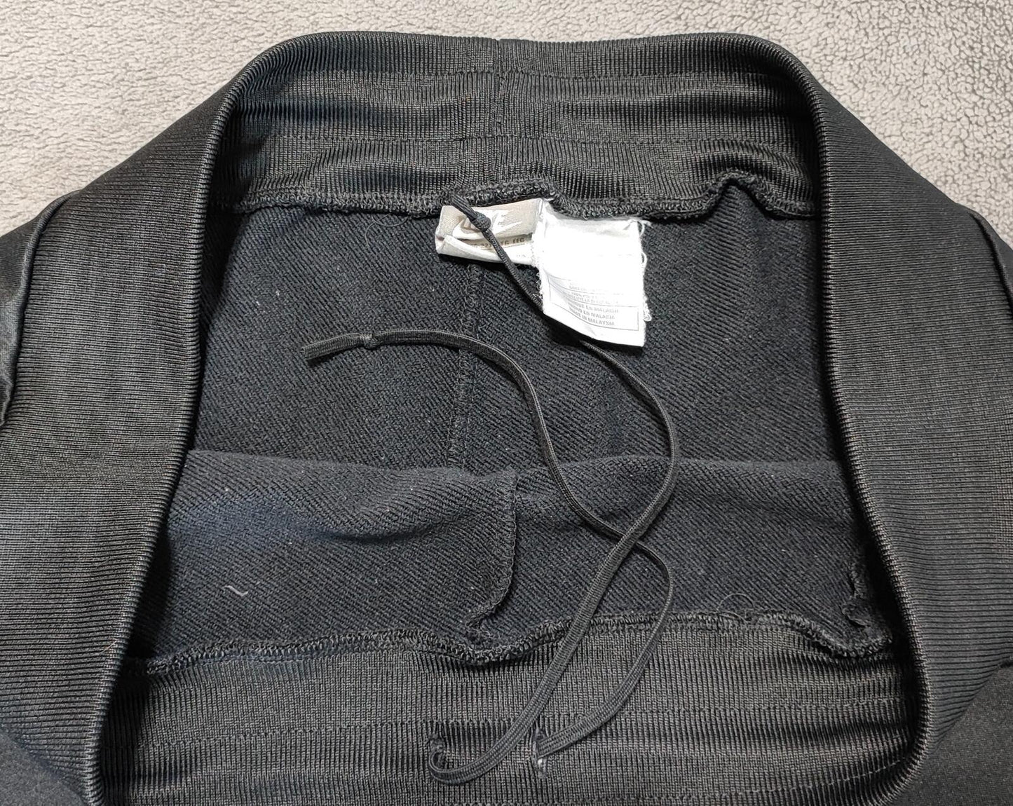 Vintage Nike Plain Black Logo Tracksuit Bottoms Joggers Women XXL