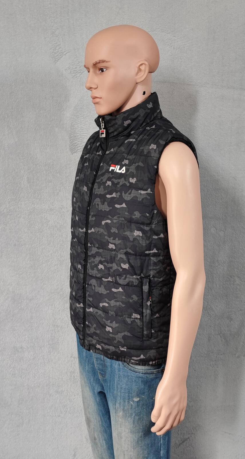 Vintage Fila Reversible Padded Gilet Vest Black Grey Camo Men Size Medium