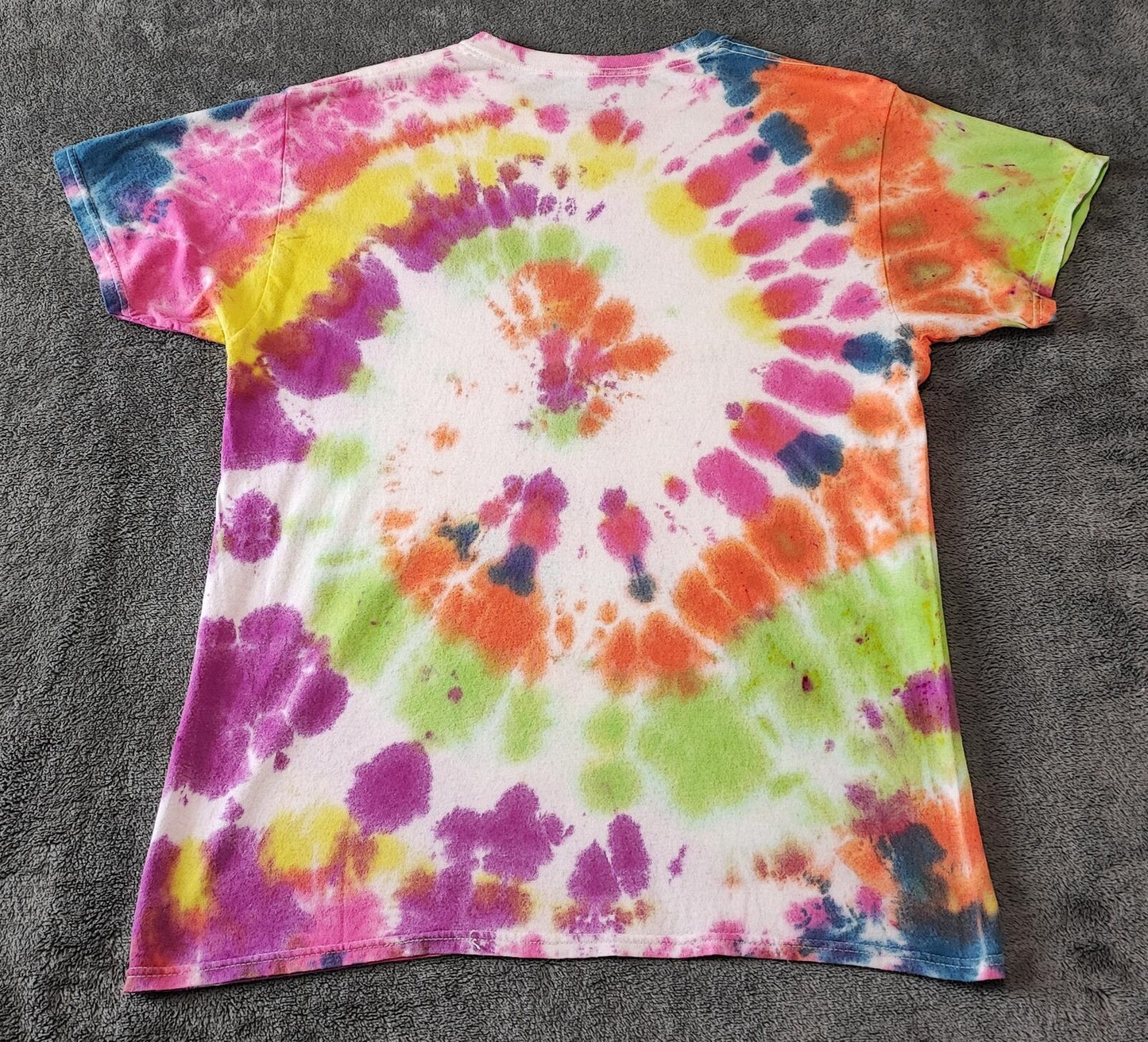Vintage Hanes Rainbow Spiral Tie Dye T-Shirt Multicolour Retro Y2K Men's Size M