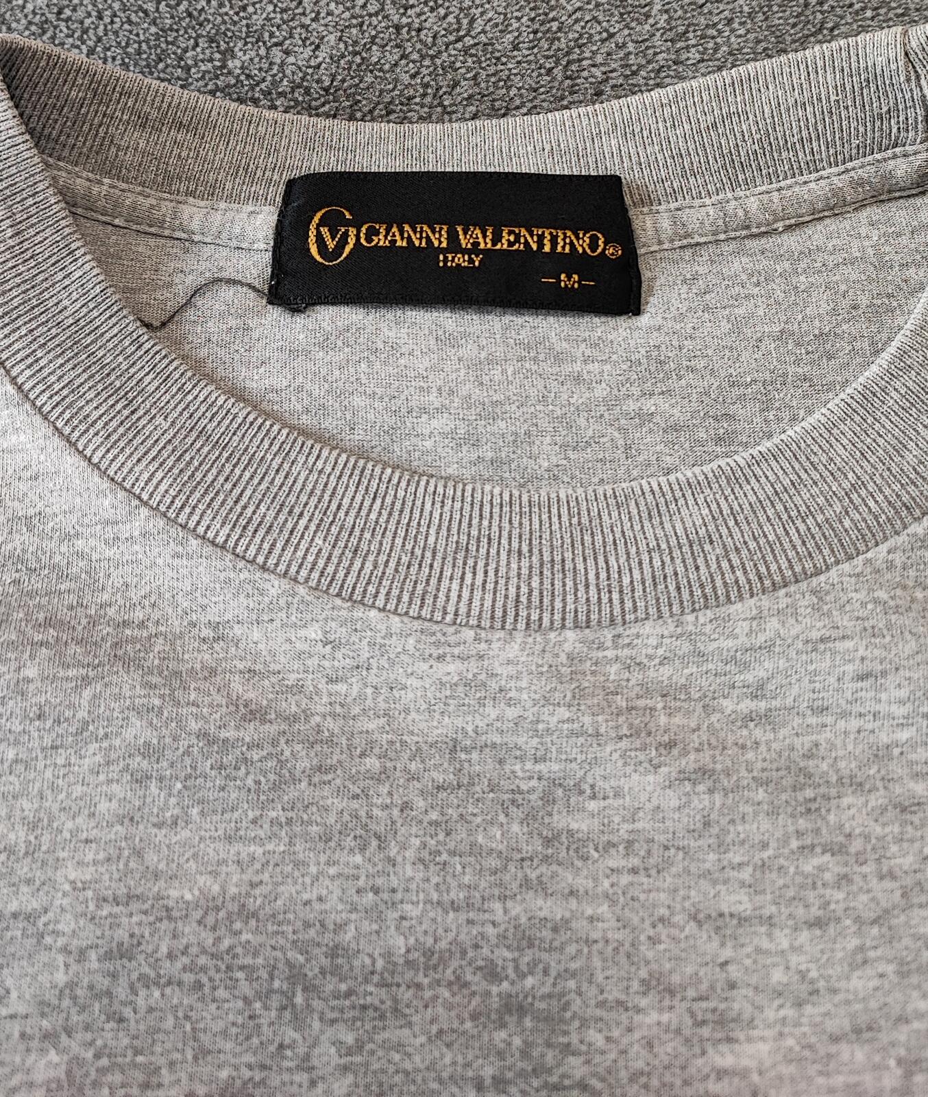 Vintage Gianni Valentino Embroidered Logo T-Shirt Grey Retro 90s Men's Size M