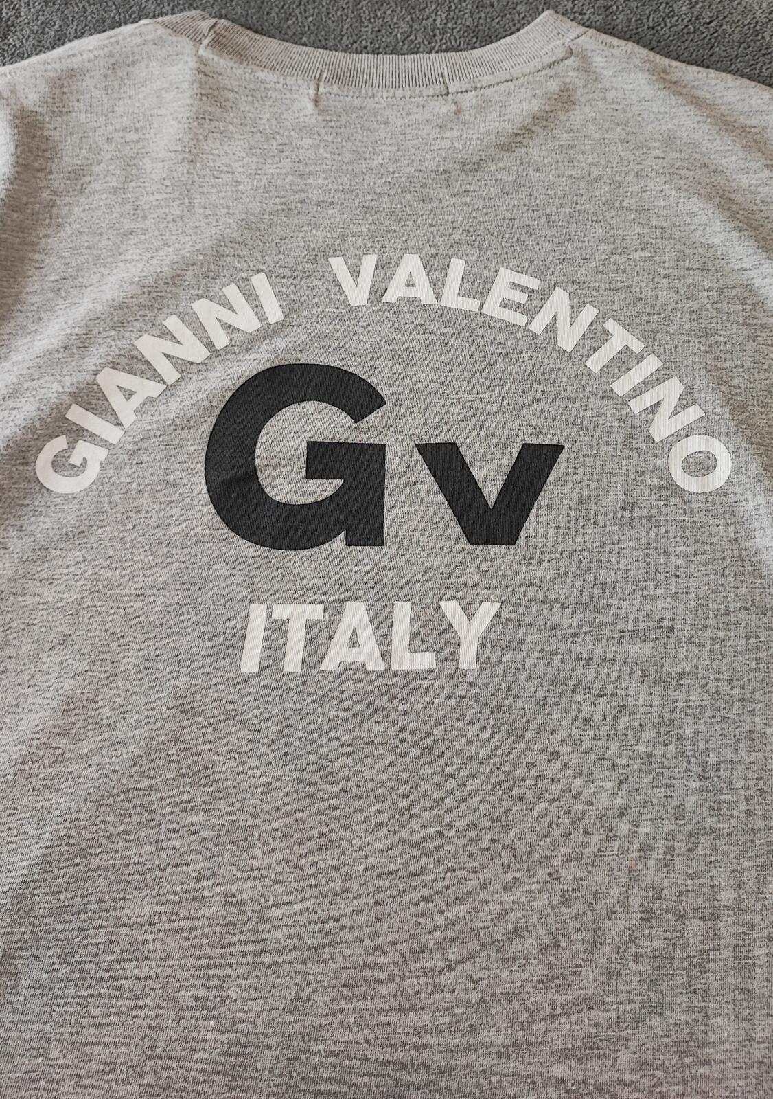 Vintage Gianni Valentino Embroidered Logo T-Shirt Grey Retro 90s Men's Size M