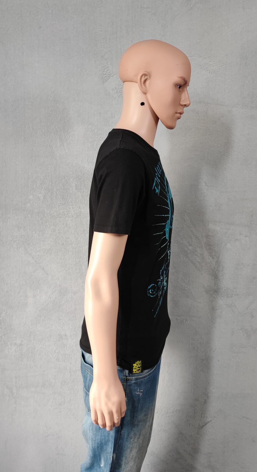 Vintage Henleys Skull Graphic T-Shirt Black Retro Y2K Men's Size Small S