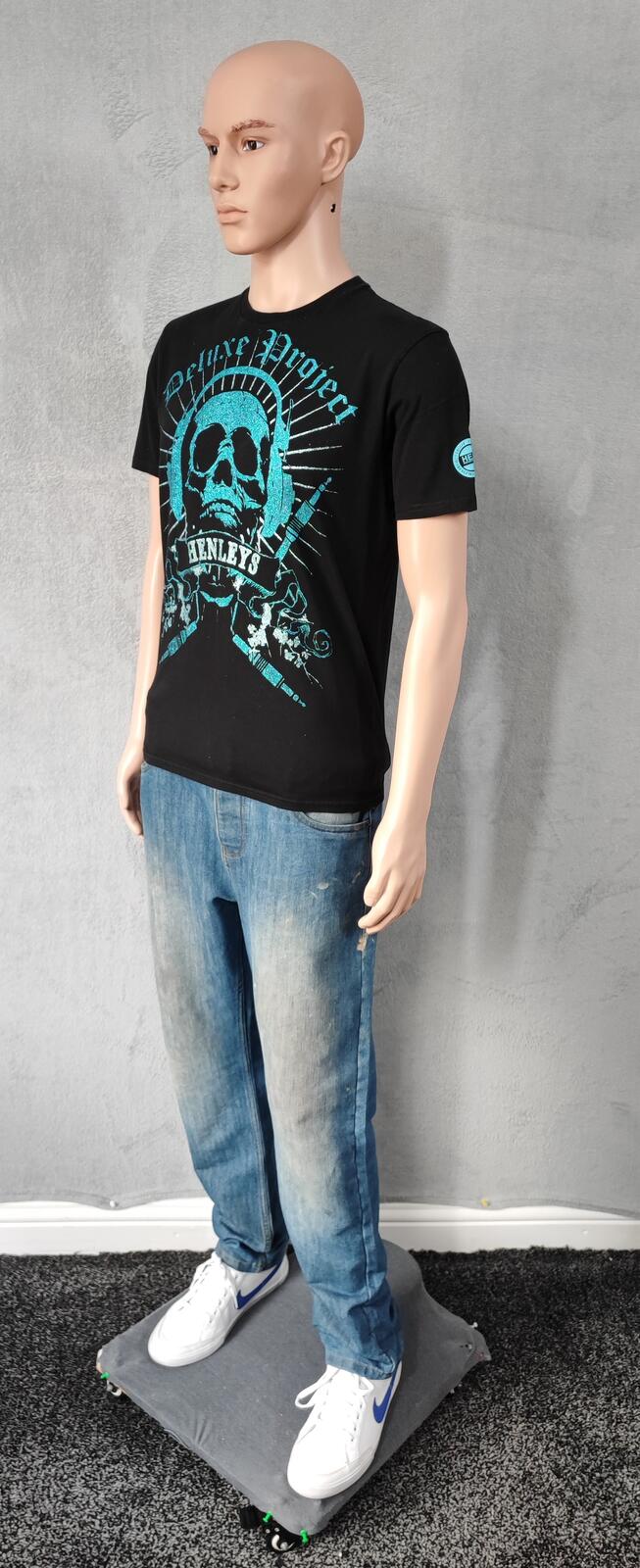 Vintage Henleys Skull Graphic T-Shirt Black Retro Y2K Men's Size Small S