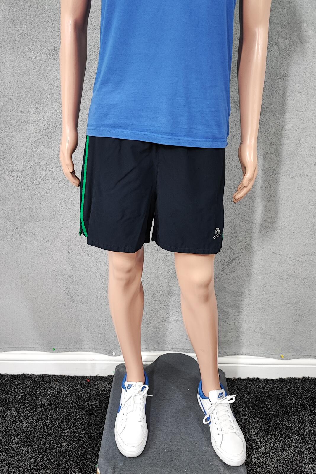 Vintage Adidas Navy Blue & Green Gym Shorts 90s Y2K Running Sportswear Men's M