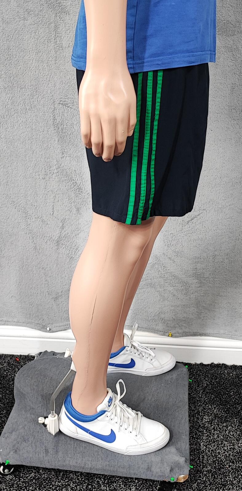 Vintage Adidas Navy Blue & Green Gym Shorts 90s Y2K Running Sportswear Men's M