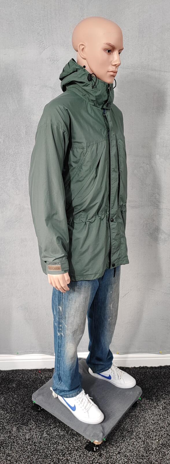 Vintage Helly Hansen Green Navy Colour Block Sailing Jacket Men Size XL