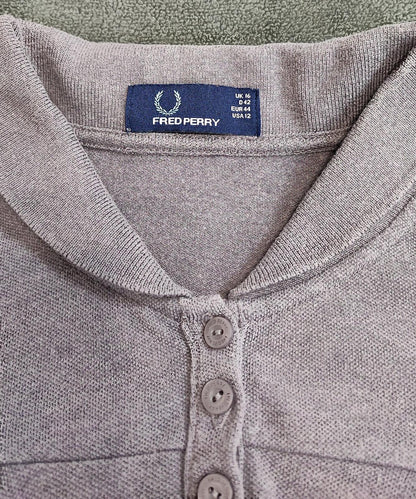 Vintage Fred Perry Laurel Wreath Polo Shirt Retro Y2K Size Small S
