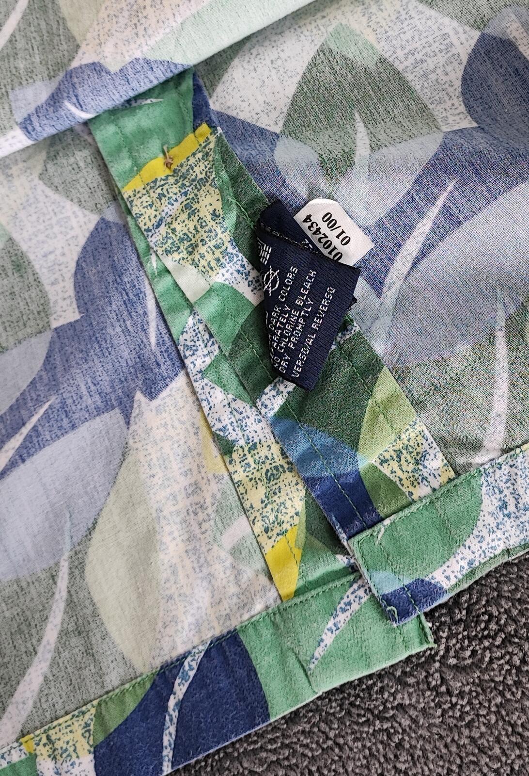 Vintage Tommy Hilfiger Tropical Short Sleeve Shirt Green Multicolour Medium