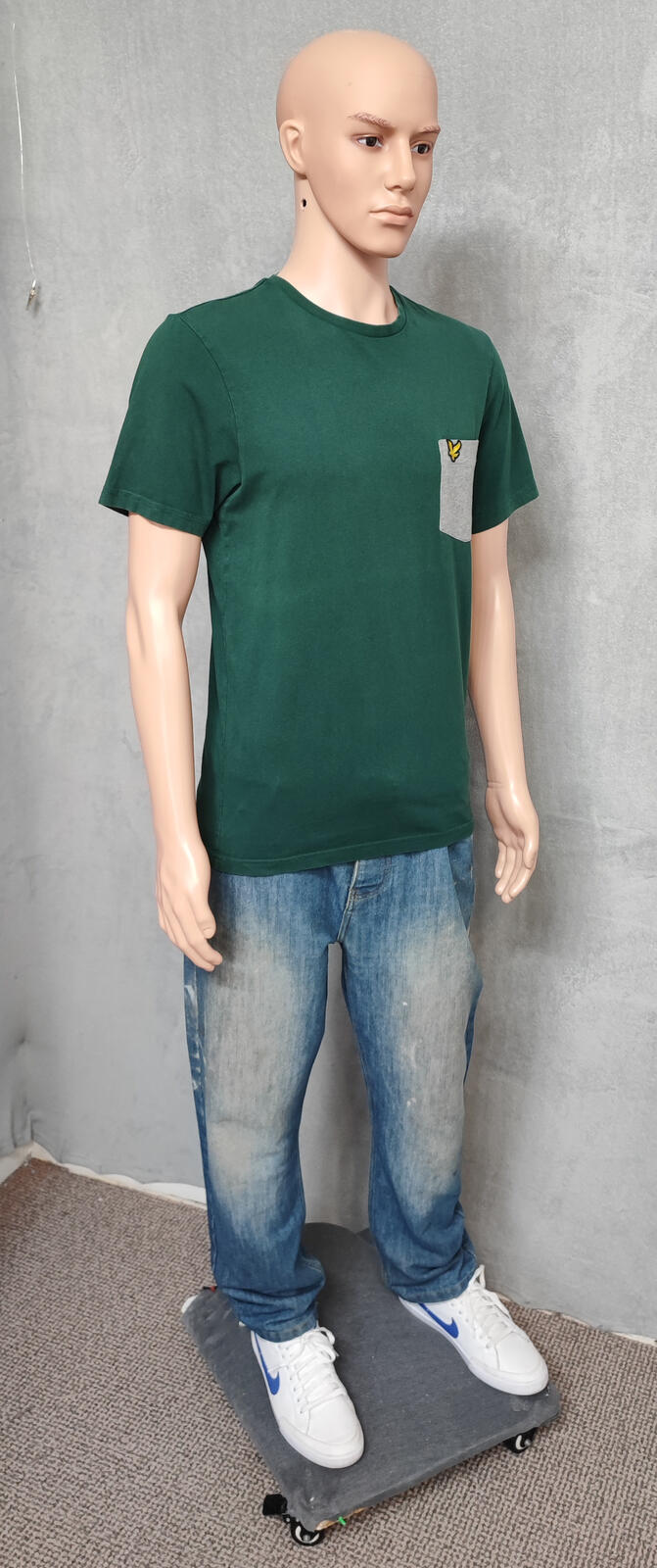 Vintage Lyle & Scott T-Shirt Green Golden Eagle Retro 90s Men's Size Small S