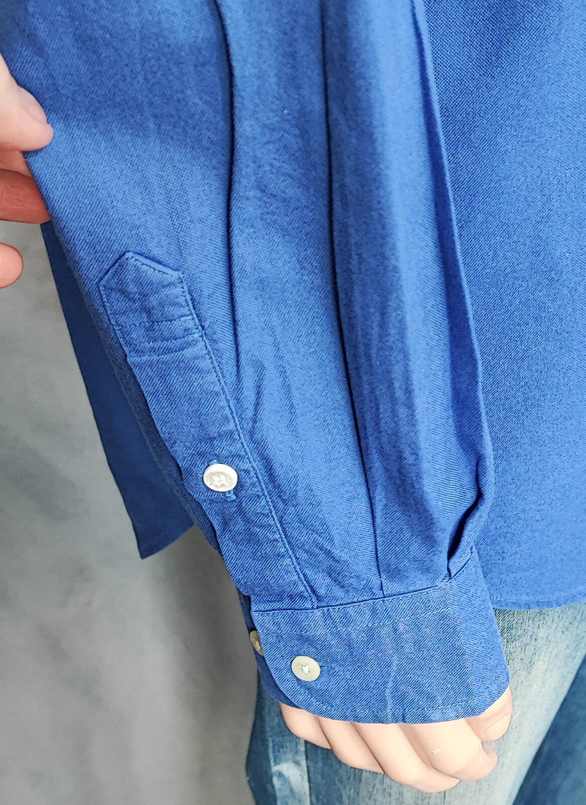 Vintage Tommy Hilfiger Plain Long Sleeve Shirt Light Blue Crest Men's Size XXL