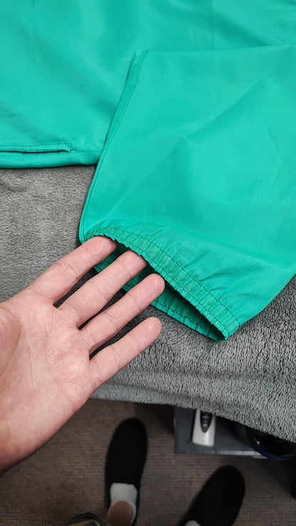 Vintage adidas Plain Green Long Sleeve Hoodless Windbreaker Jacket Men Size XL