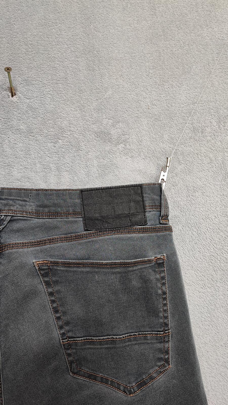Vintage Burton Menswear Grey Denim Jeans Y2K Indie Retro Stretch Slim Men's W33