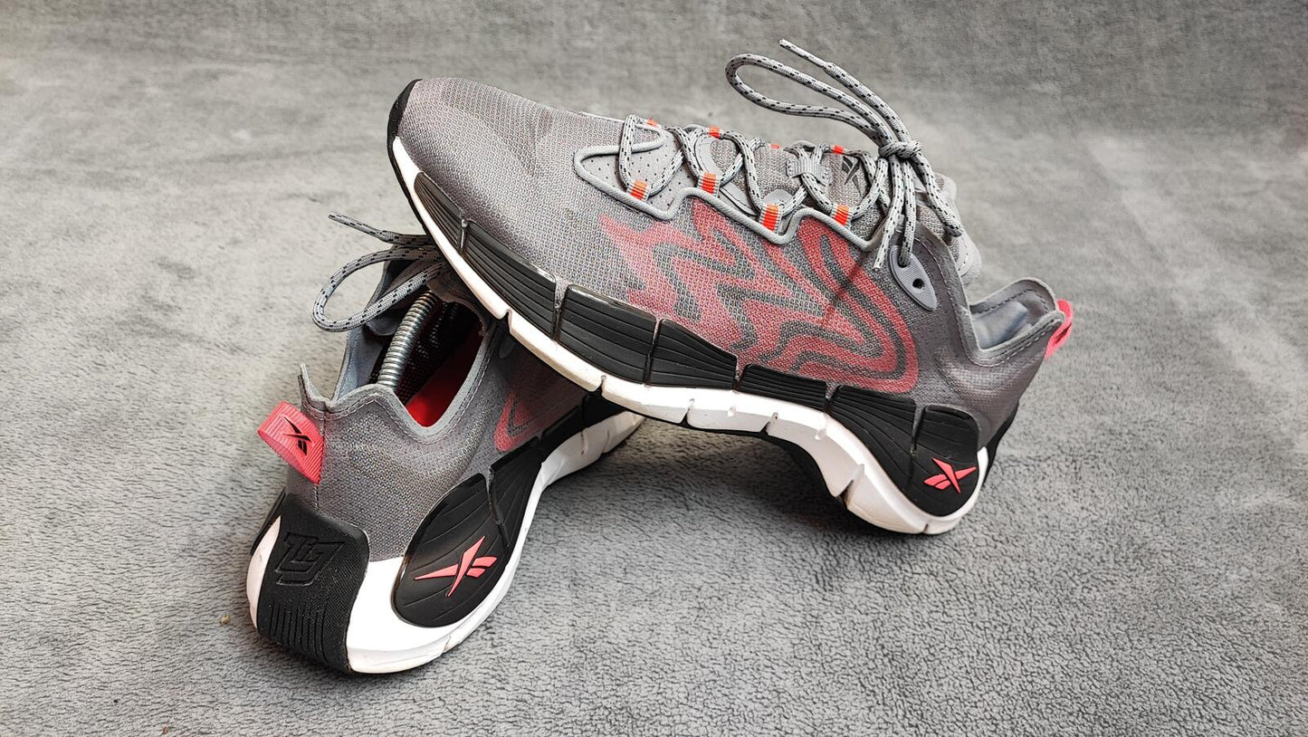 Vintage Reebok Zig Kinetica Grey Red Athletic Trainers Shoes Men Size UK 8 EU 42