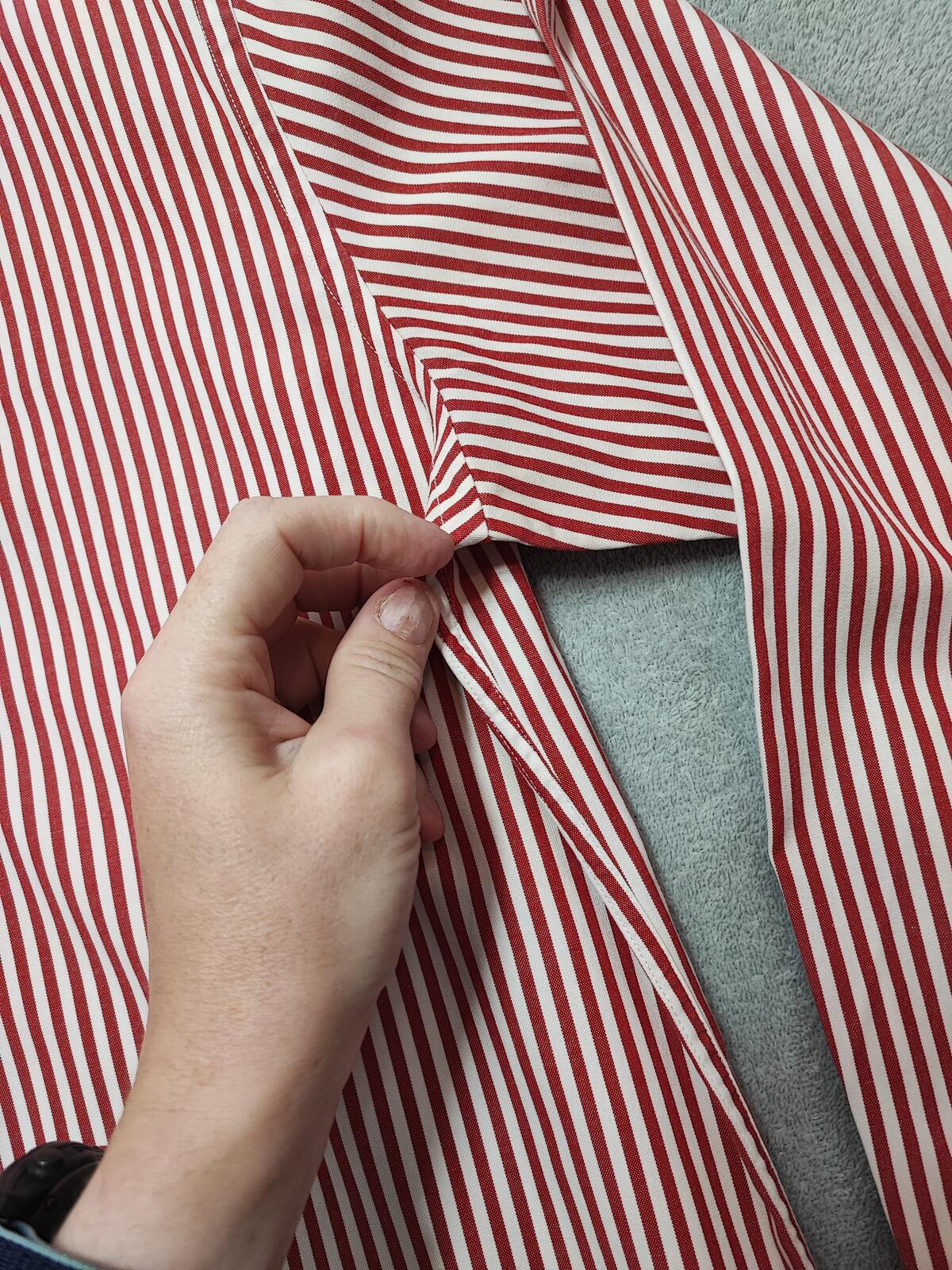 Vintage Tommy Hilfiger Striped Long Sleeve Heritage Crest Shirt Red Men's Large