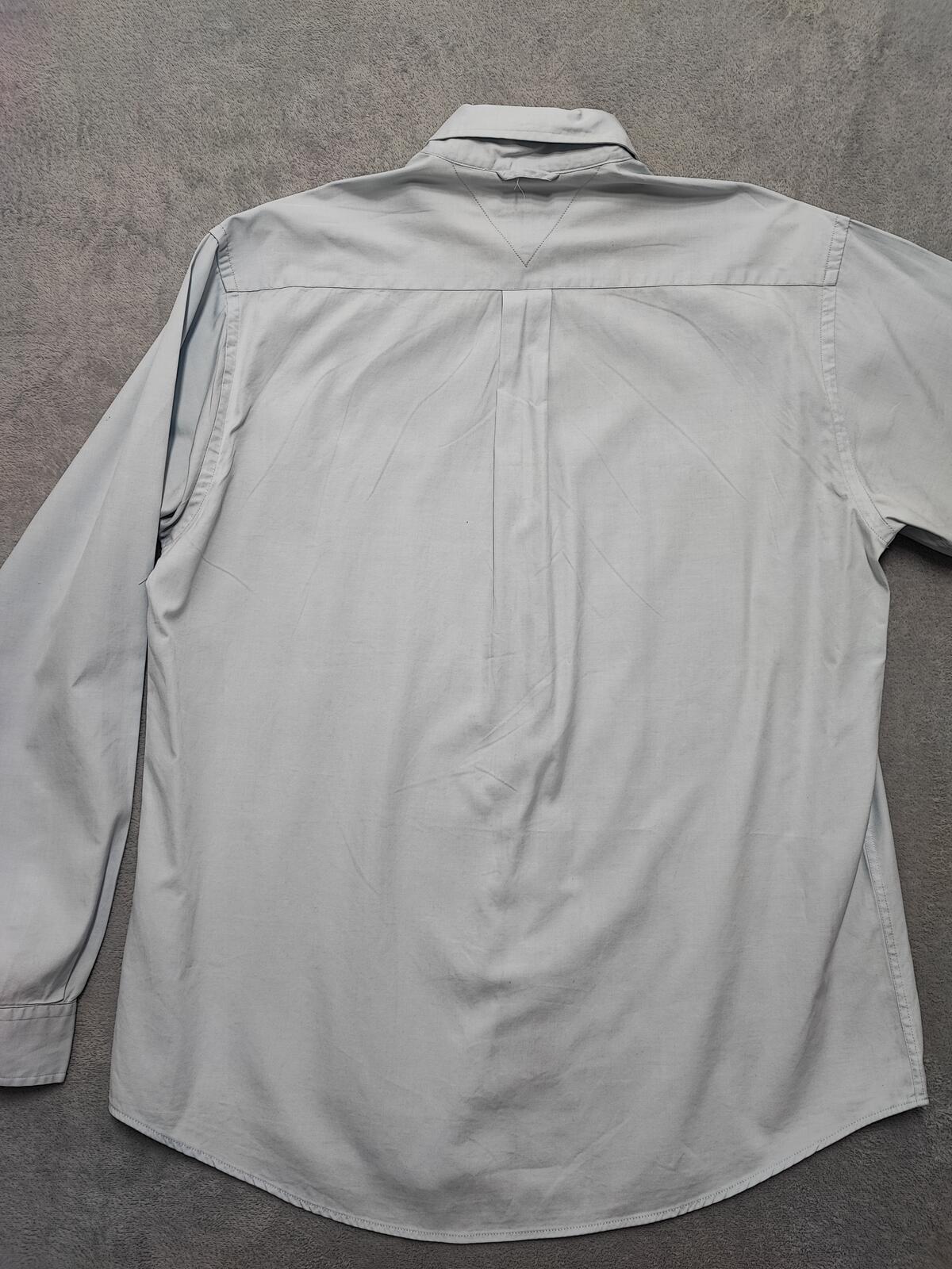 Vintage Tommy Hilfiger Plain Long Sleeve Button Down Shirt Sky Blue Men's Large
