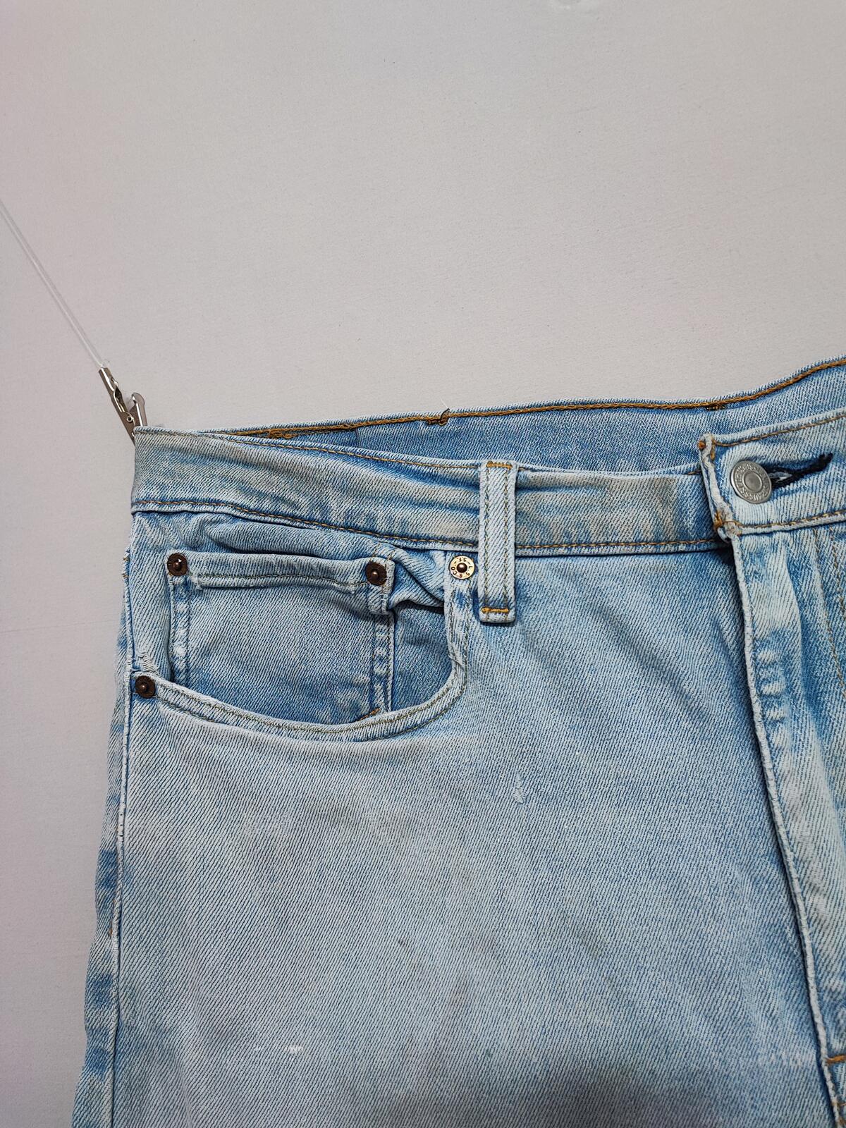 Vintage Levi's 502 Regular Taper Jeans Faded Blue Grunge Skater Men's W38 L31
