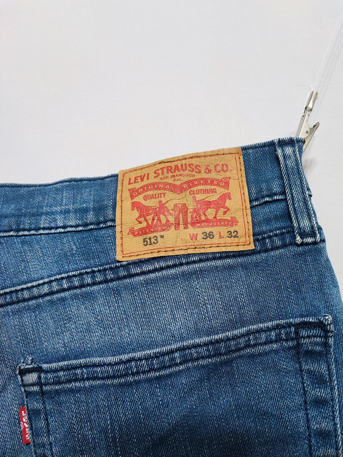 Vintage Levi's 513 Slim Straight Jeans Faded Blue Grunge Skater Men's W36 L30