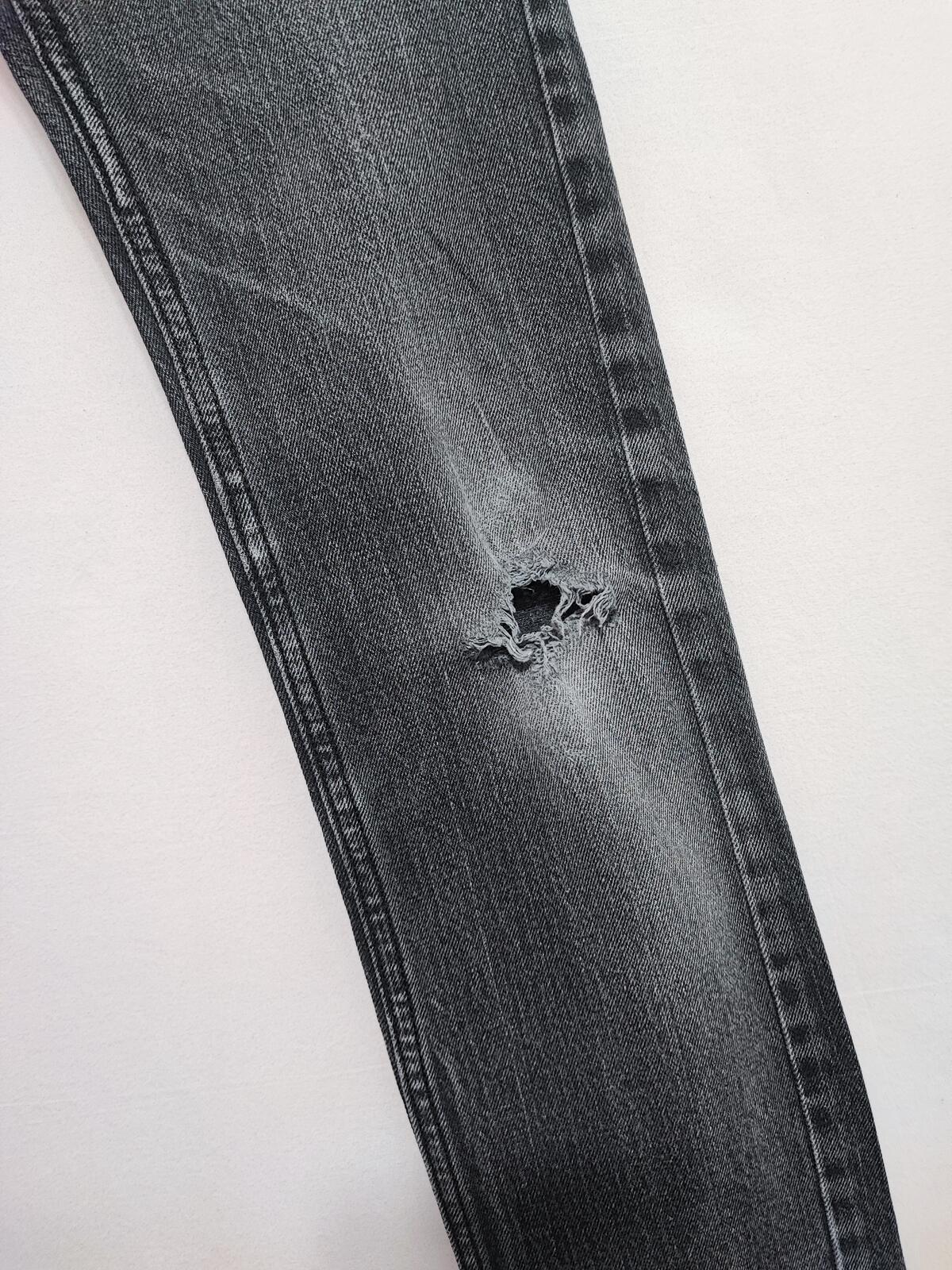 Vintage Levi's 511 Slim Faded Black Grey Jeans Kids Youth Streetwear W26 L27