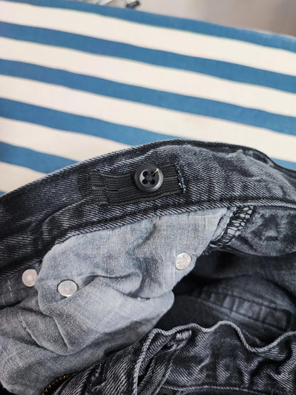 Vintage Levi's 511 Slim Faded Black Grey Jeans Kids Youth Streetwear W26 L27