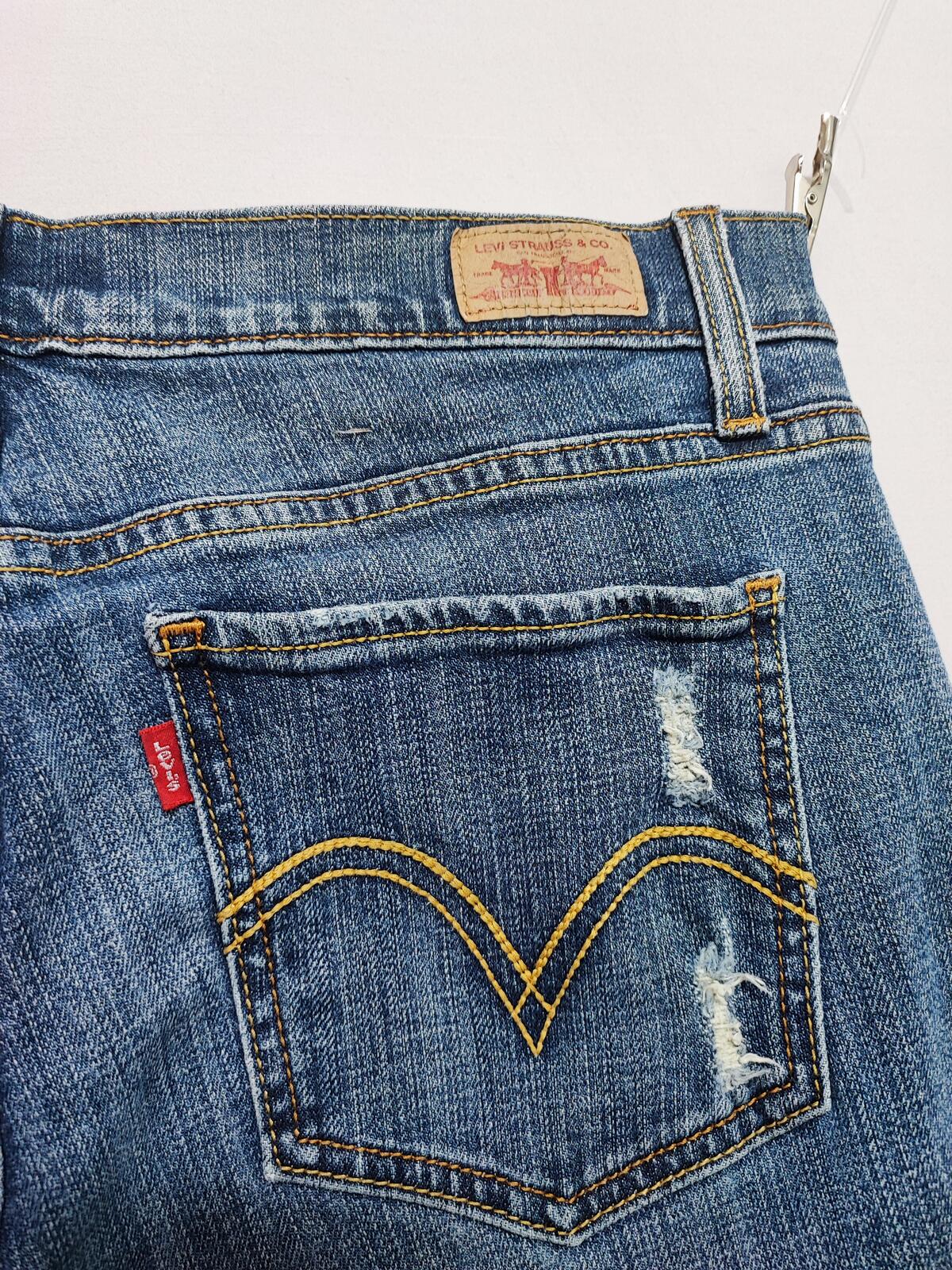 Vintage Levi's Navy Blue Wash Denim Jeans 90s Y2K Straight Leg Men's W33 L32