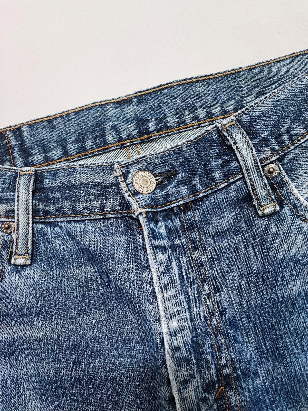 Vintage Levi's 514 Straight Leg Jeans Faded Navy Blue Grunge Skater Men's W34 L32