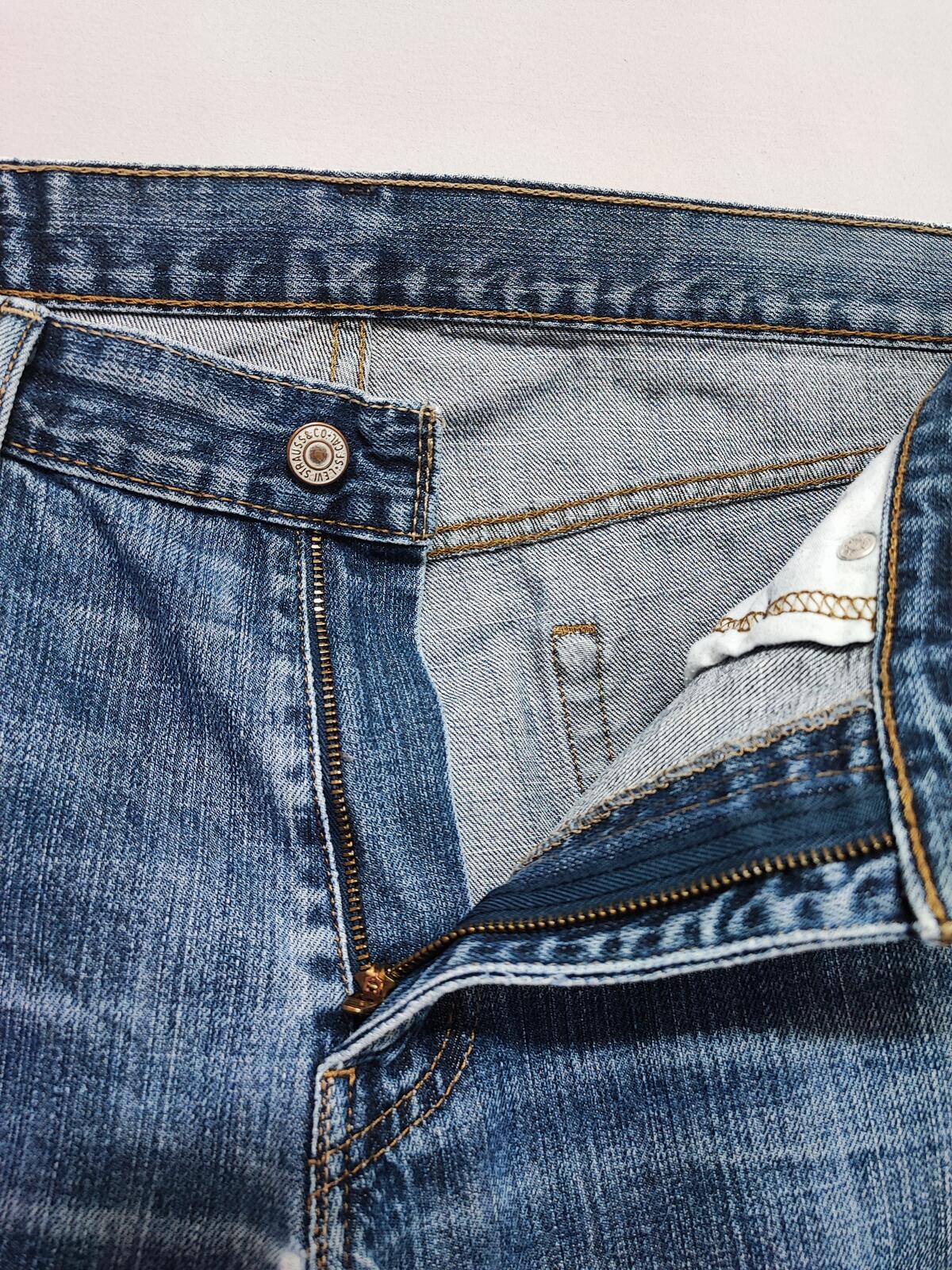 Vintage Levi's 514 Straight Leg Jeans Faded Navy Blue Grunge Skater Men's W34 L32