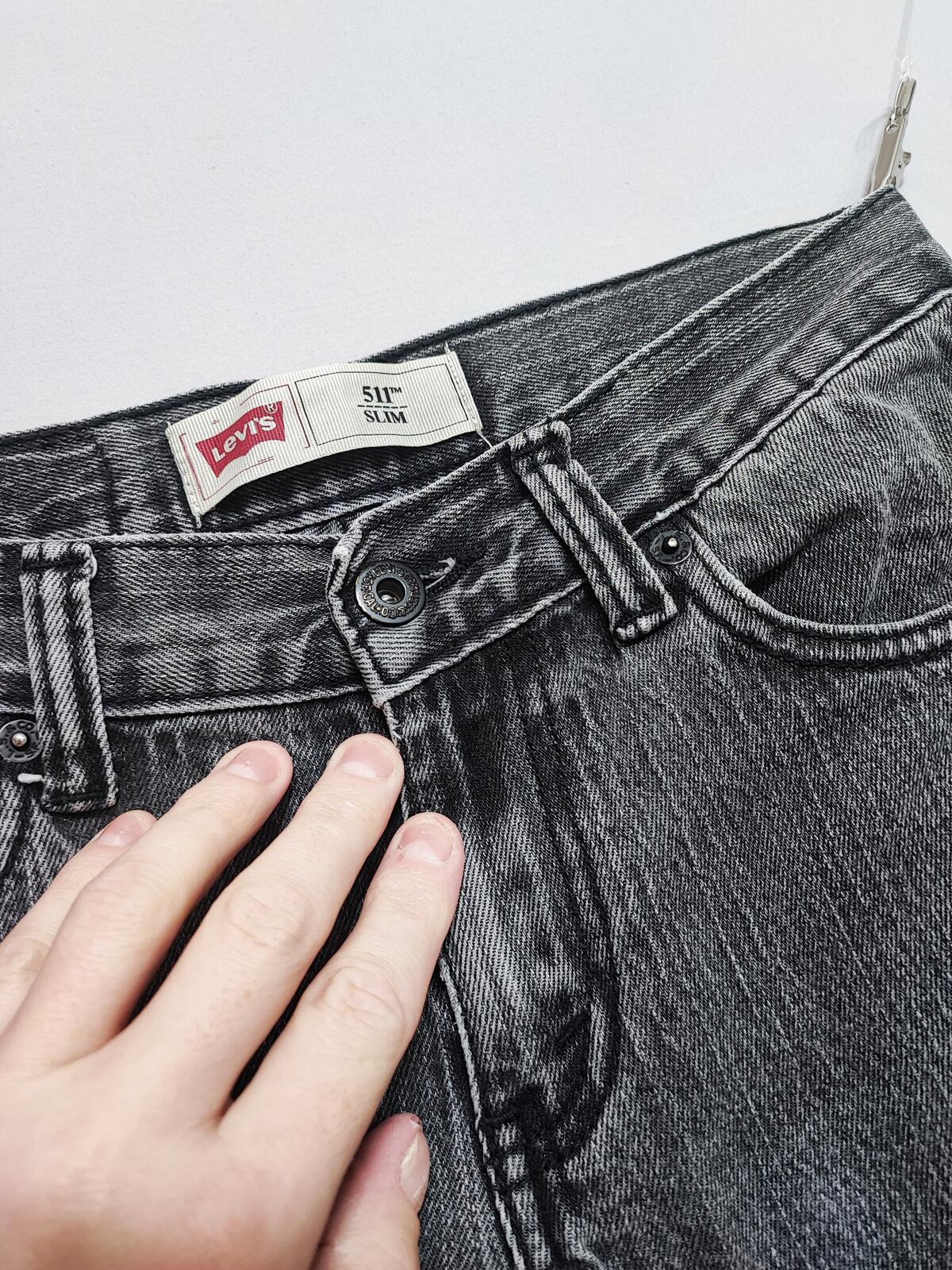 Vintage Levi's 511 Slim Jeans Faded Black Grey Youth Kids Streetwear W26 L26