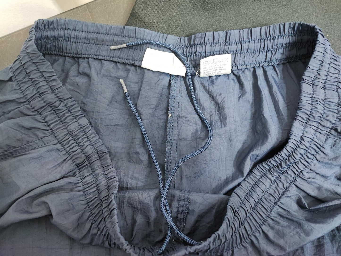 Vintage Reebok Shiny Navy Blue Tracksuit Bottoms Joggers Men Size Large