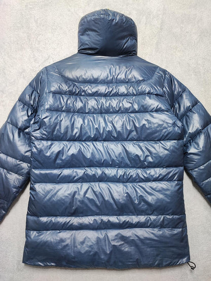Vintage Helly Hansen Plain Navy Blue Heavily Padded Puffer Jacket Men Size Small