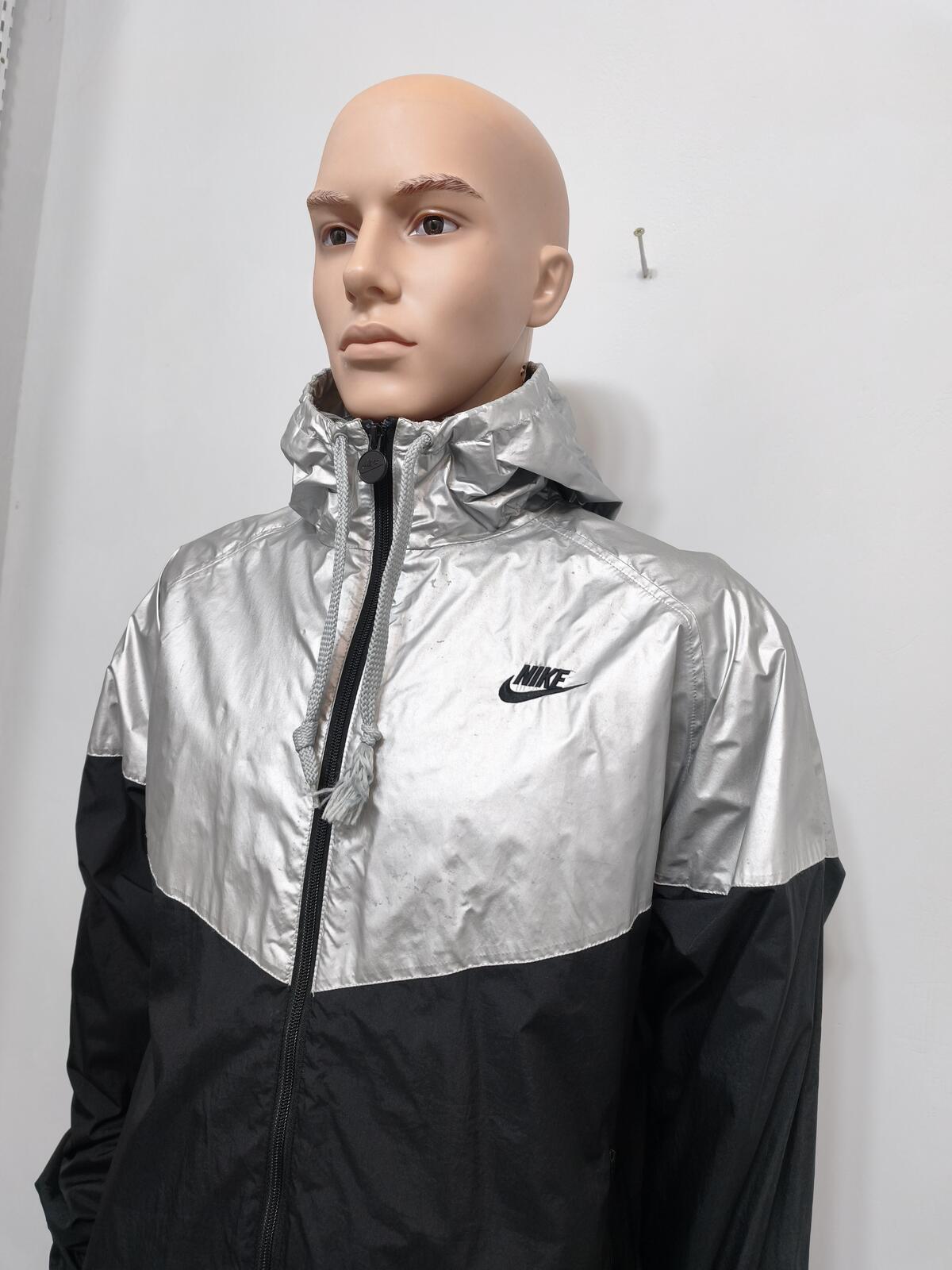 Vintage Nike "Big Shirt" Era Metallic Silver Foil & Black Swoosh Windbreaker XXL