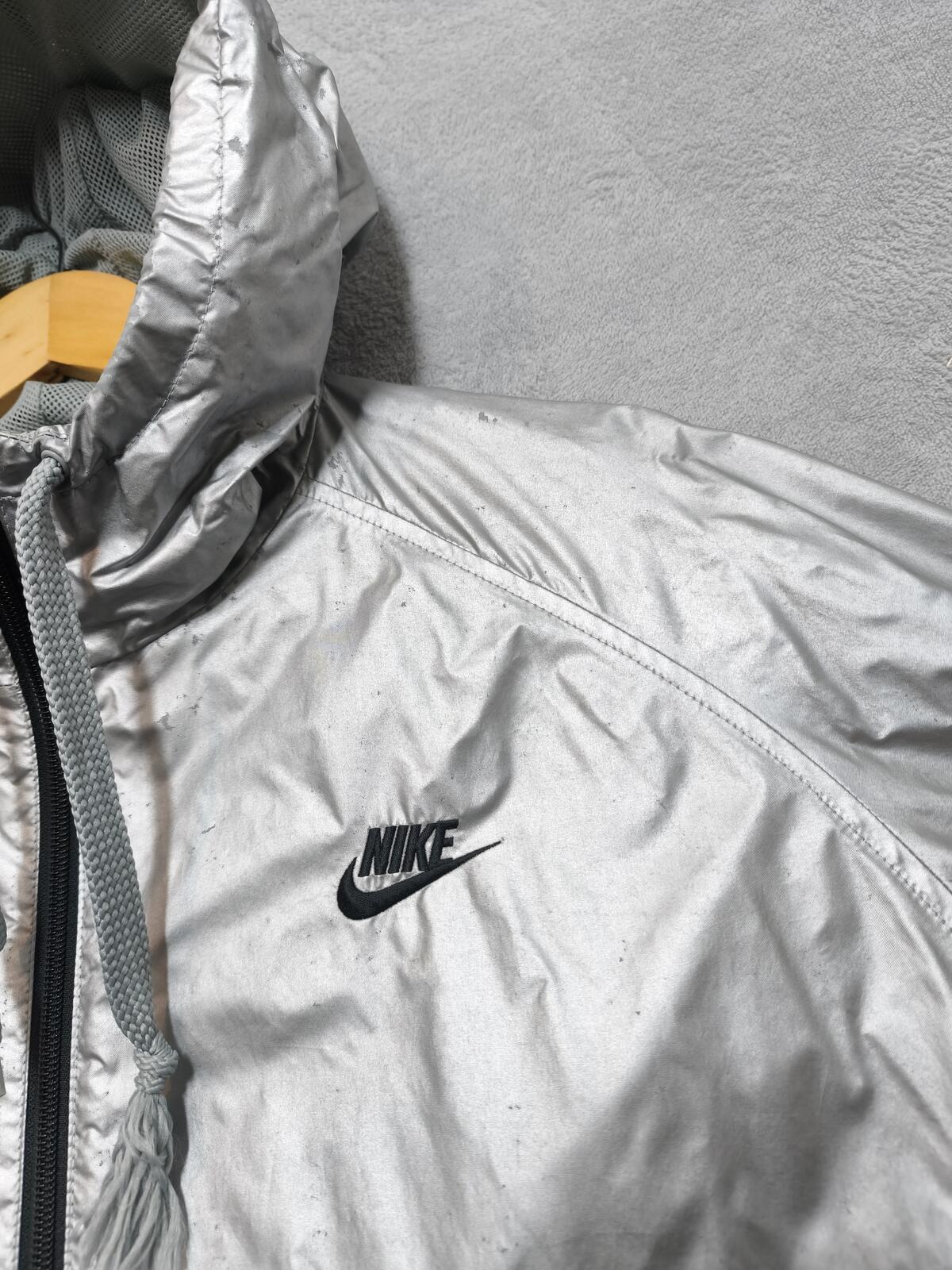 Vintage Nike "Big Shirt" Era Metallic Silver Foil & Black Swoosh Windbreaker XXL