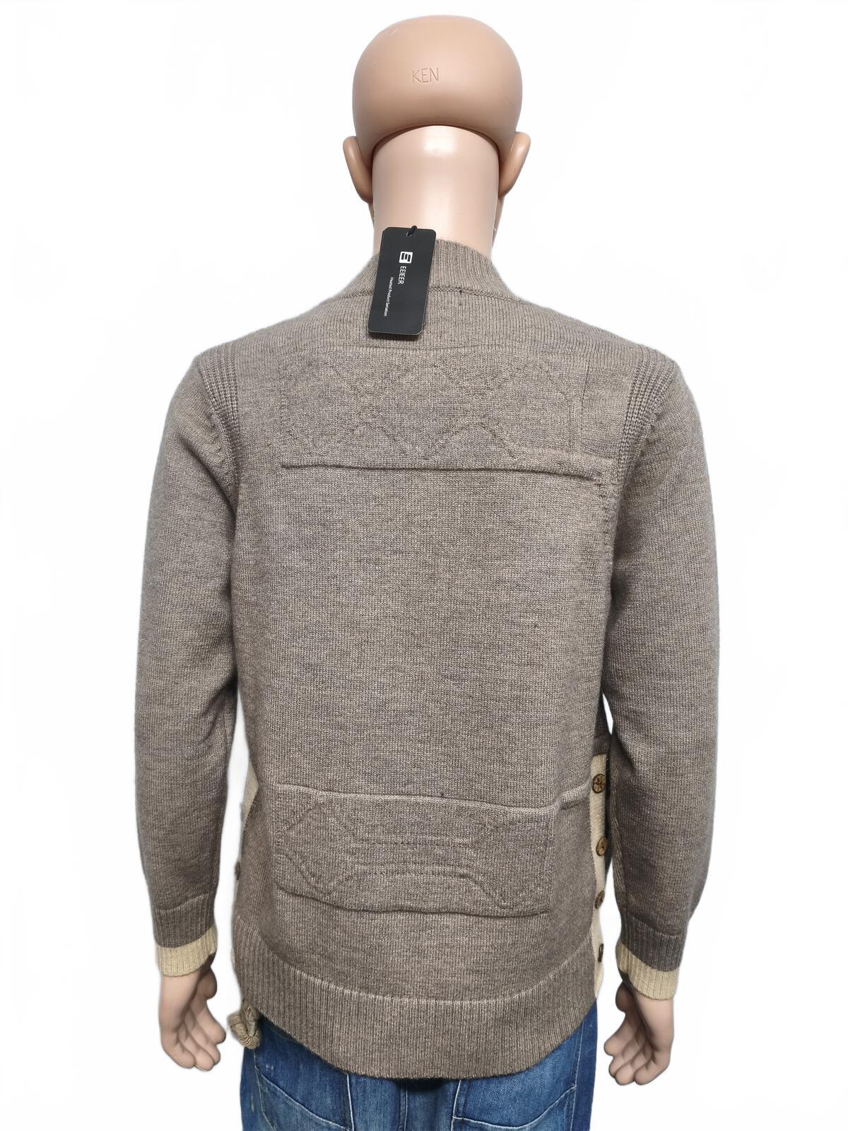 Vintage EEIEER Built In Heated Cable Knit Jumper Sweater Tan Beige Men Size Medium
