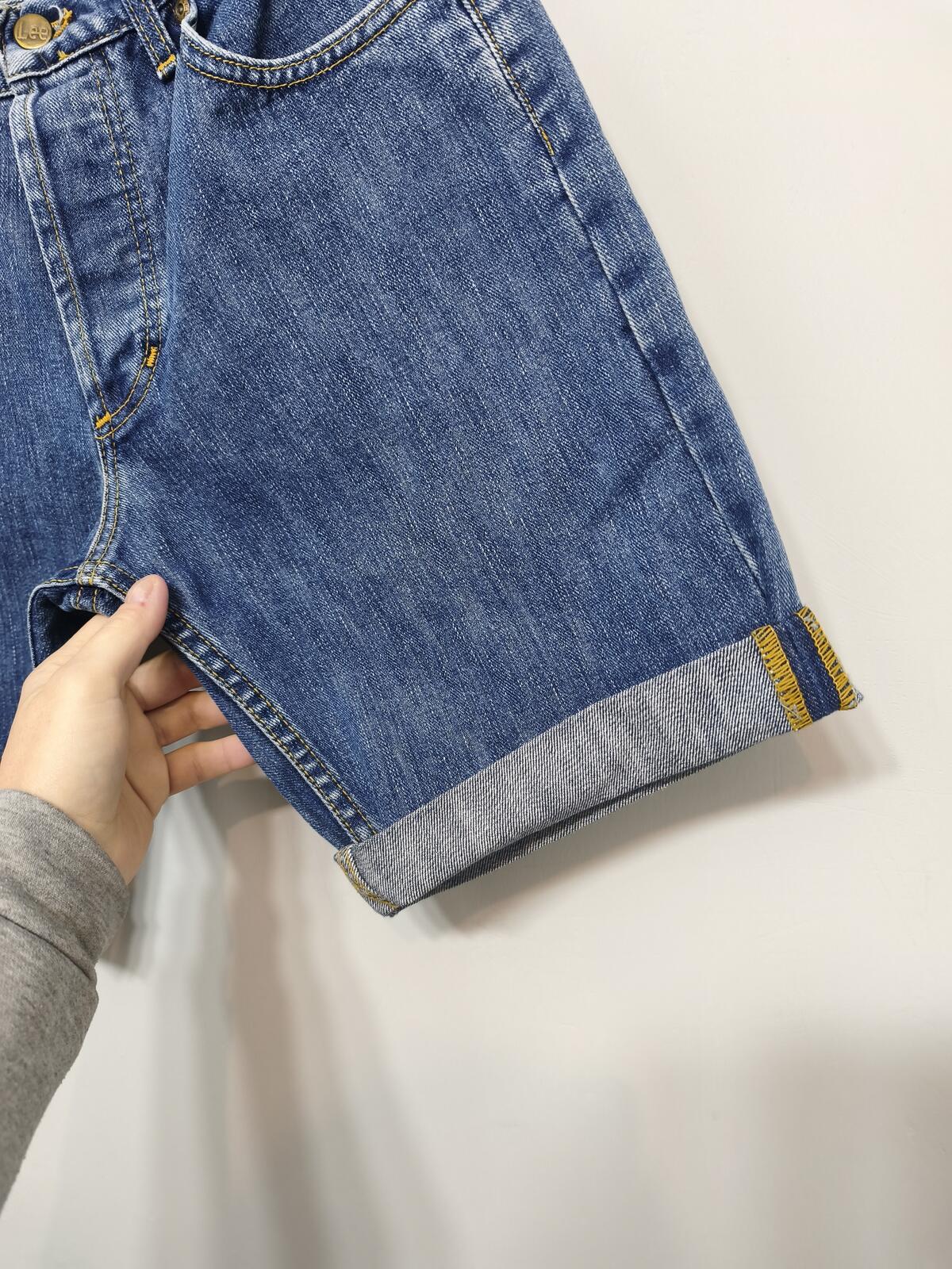 Vintage Lee Seattle Blue Denim Rolled Hem Shorts 90s Skater Grunge Jorts W30