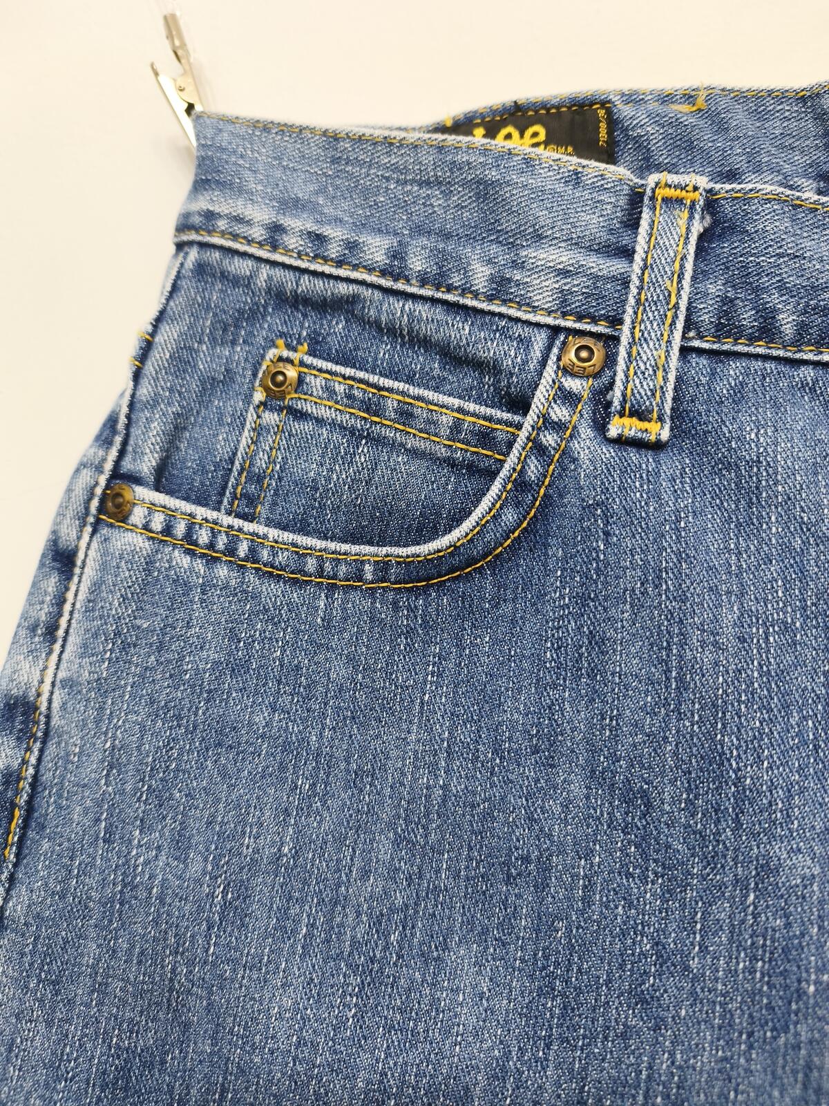 Vintage Lee Seattle Blue Denim Rolled Hem Shorts 90s Skater Grunge Jorts W30