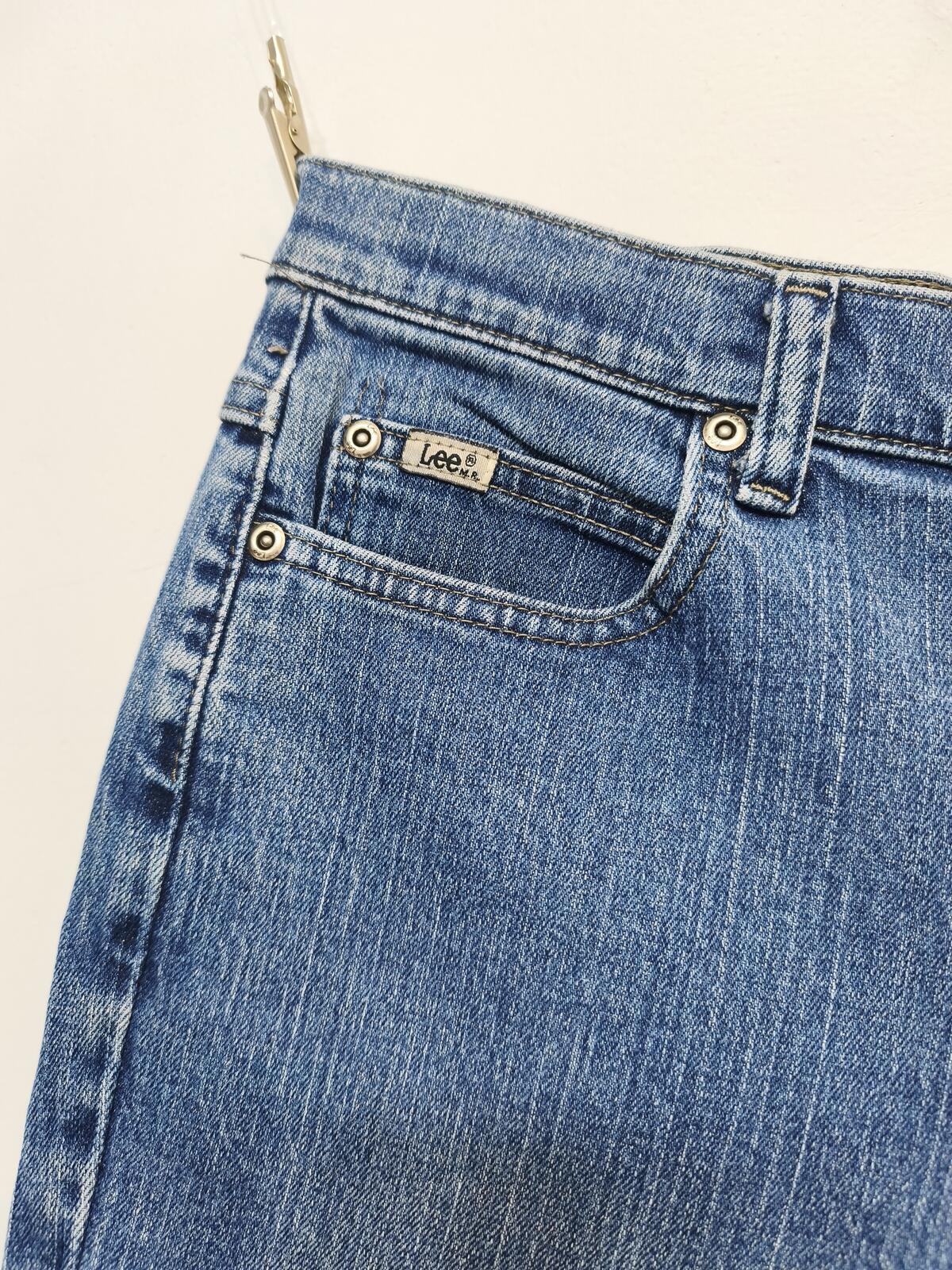 Vintage Lee Women's High Waisted Mid Wash Blue Denim Summer Casual Jorts 34W