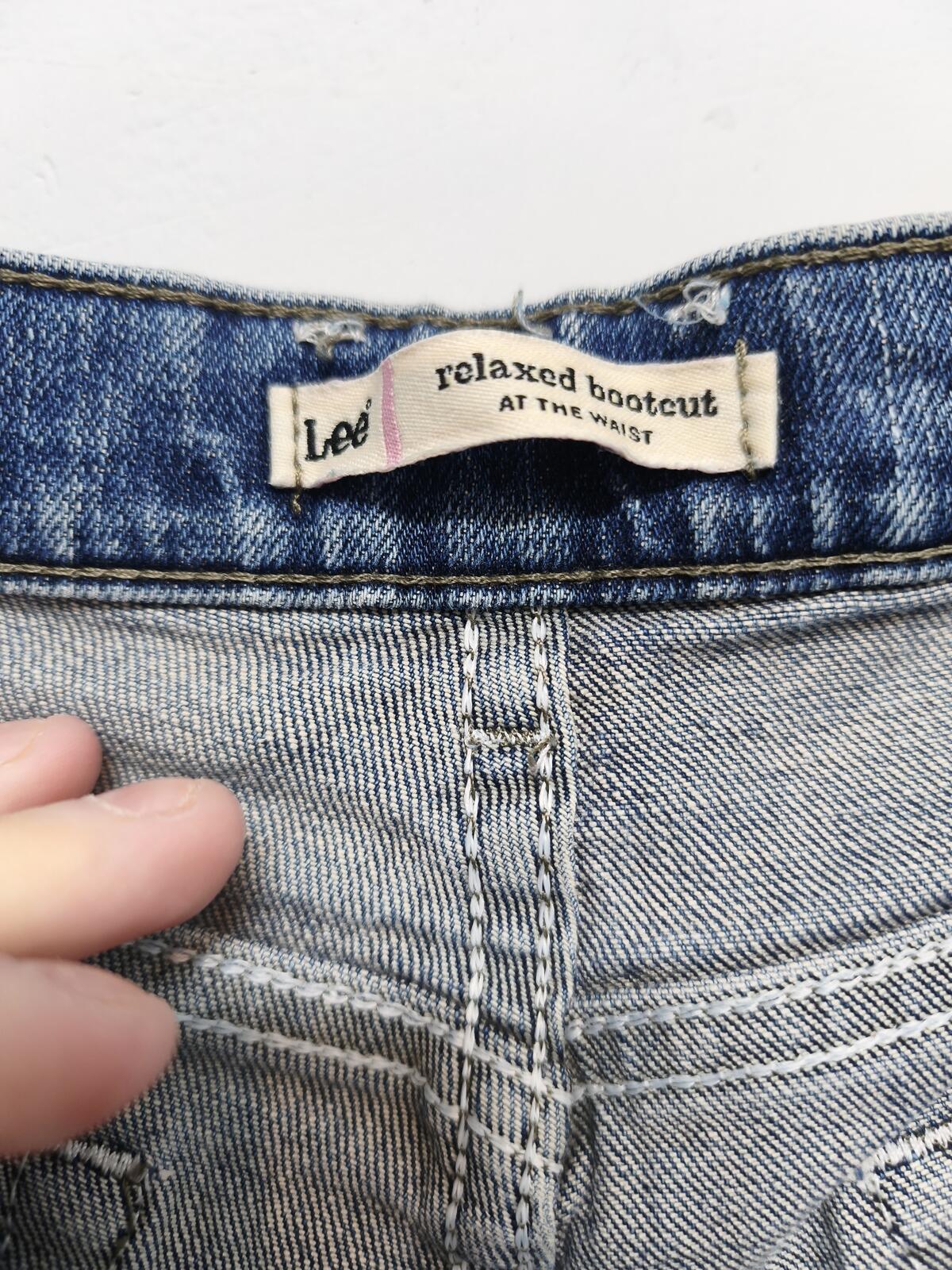 Vintage Lee Women's High Waisted Mid Wash Blue Denim Summer Casual Jorts 34W