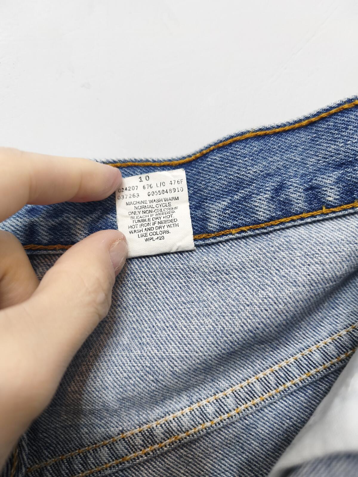 Vintage Levi's 550 Blue Stonewash Raw Hem Jorts Shorts Made in Canada W38