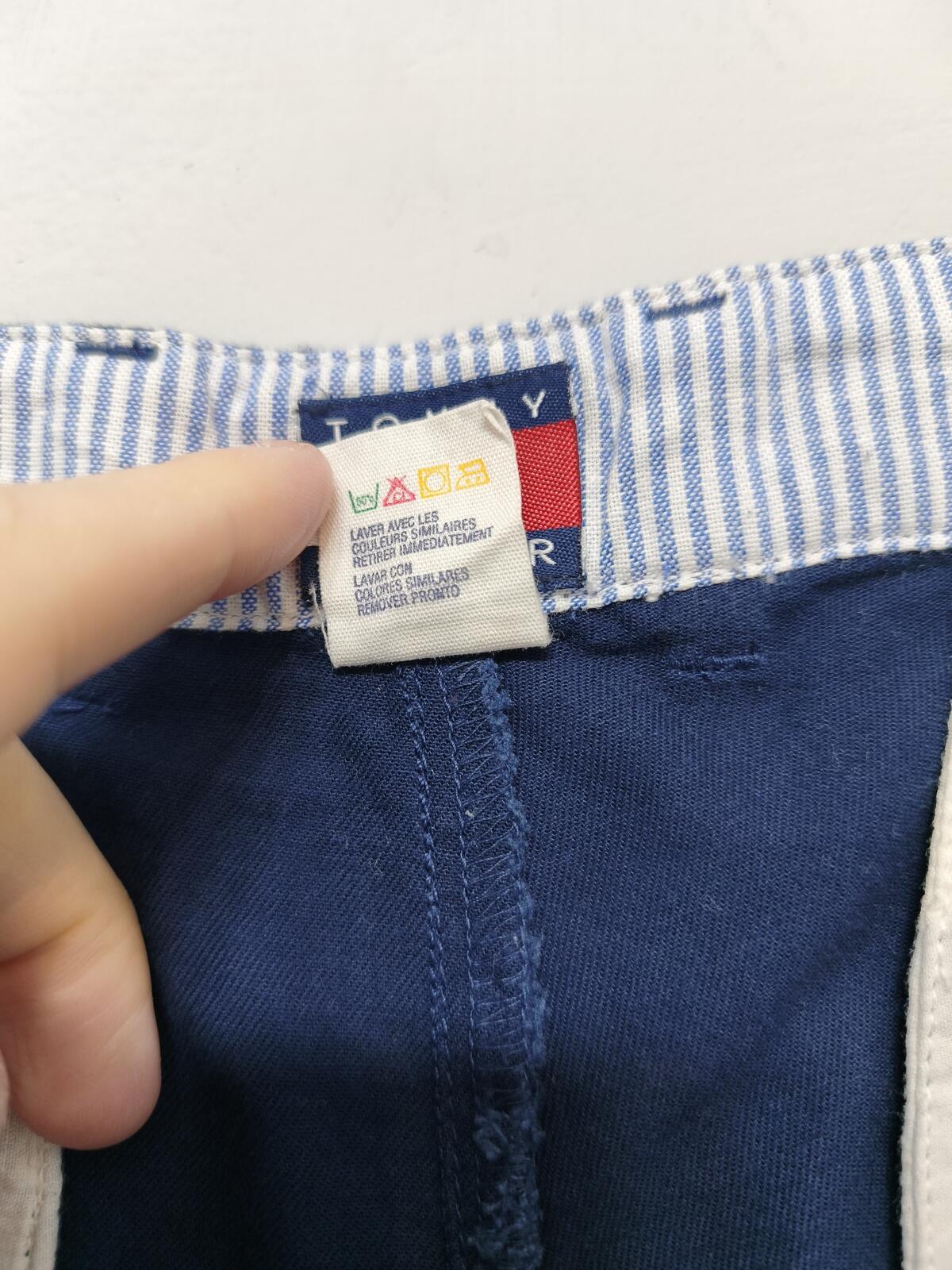 Vintage Tommy Hilfiger Pleated Chino Shorts Navy Blue 90s Old Money 30W Rare