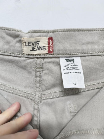Vintage Levis Womens Beige Denim Shorts W32 90s Indie Retro Clean Girl Summer