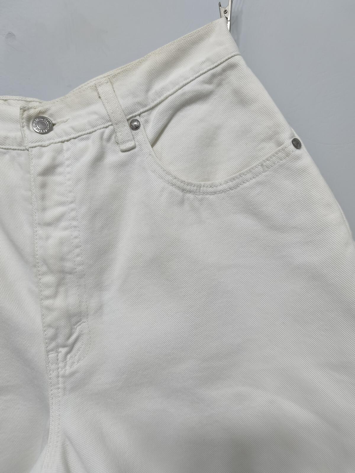 Vintage Levis 900 Series White Denim Shorts W26 High Waist Mom 90s Y2K Indie Retro